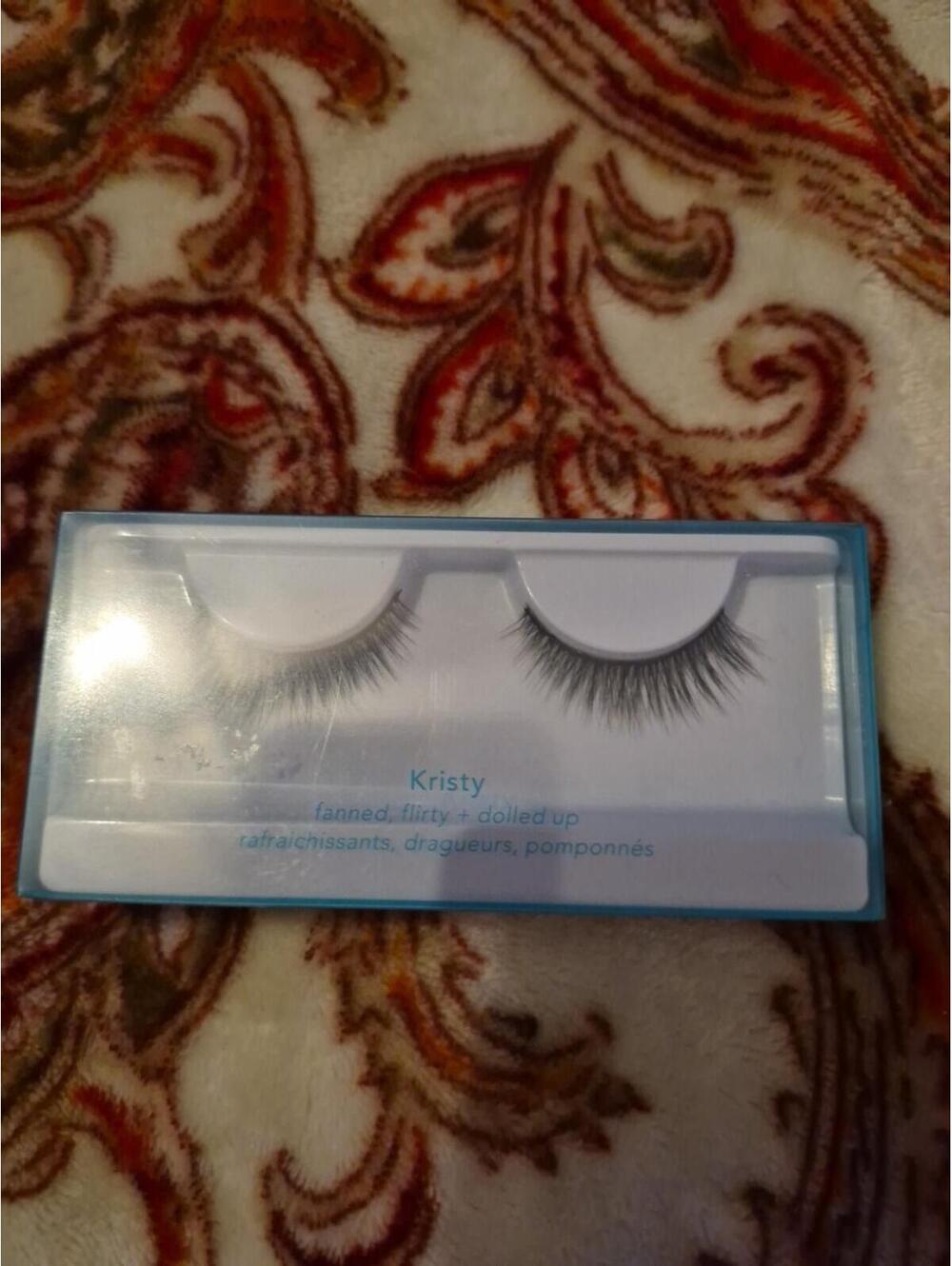 NEW Thrive Causemetics Kristy Faux Silk Lashes + Infinity Waterproof Lash Glue